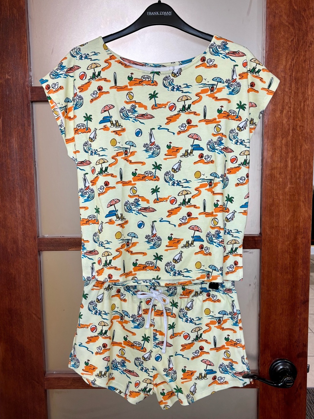 Roller Rabbit Women’s Beach Print Pajama Set